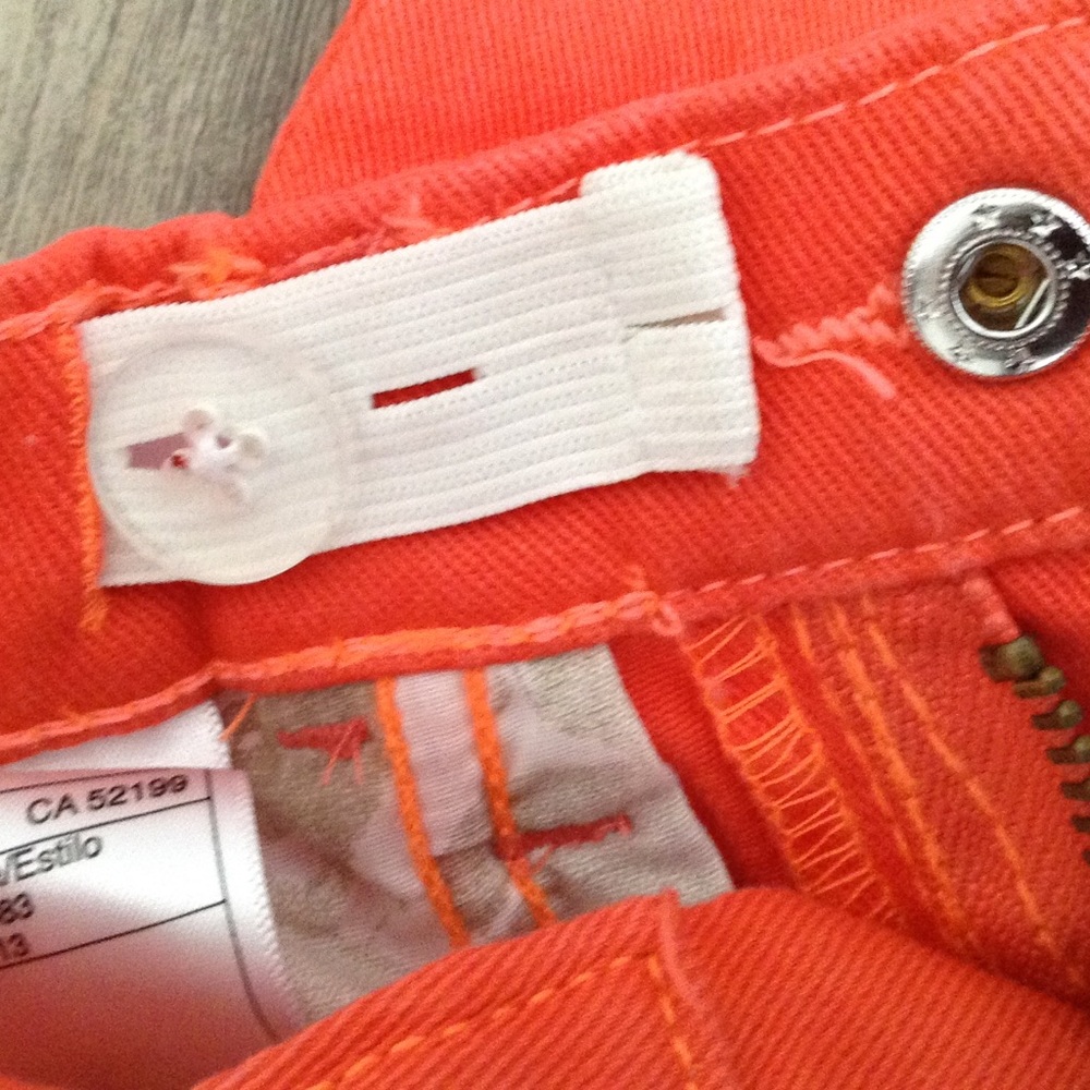 ROXY Jeans - Picture 6 of 6